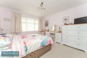 Bedroom- click for photo gallery